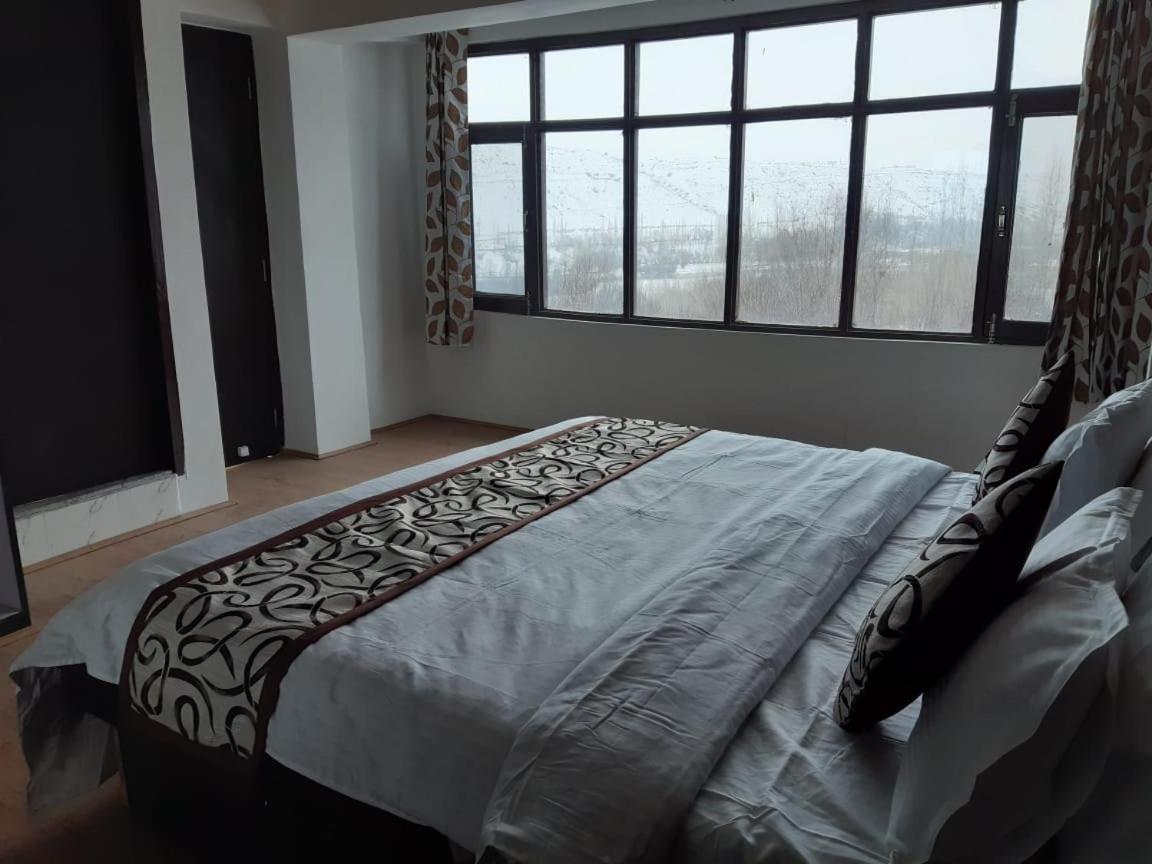 Hotel D Indian Каргил Экстерьер фото