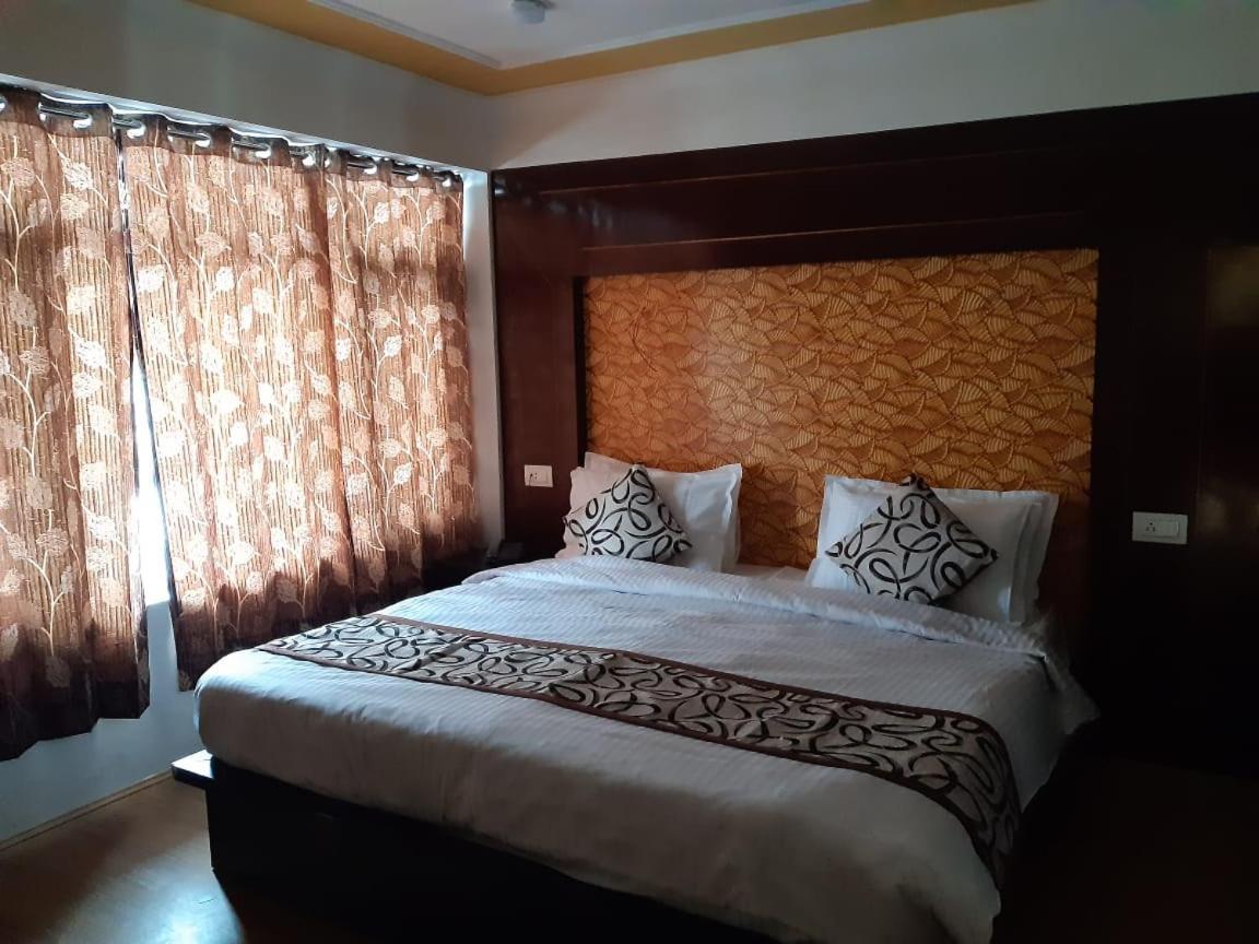 Hotel D Indian Каргил Экстерьер фото